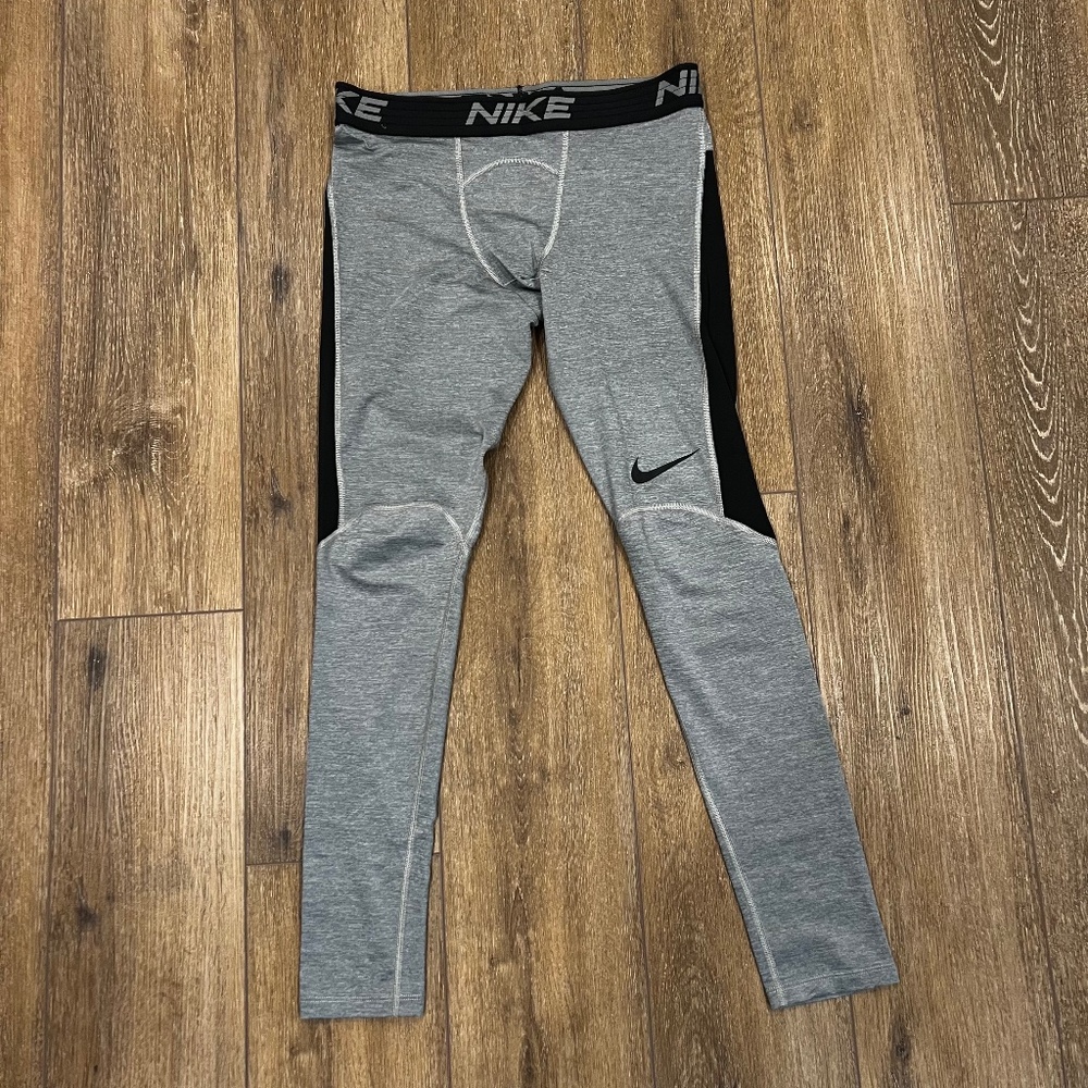 Nike Men's Workout Leggings (Large - Tight Fit)